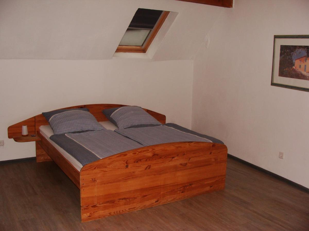 צולפיך Cottage Huehnerstall מראה חיצוני תמונה